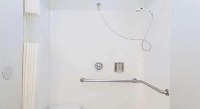 Двухместный номер Standard Upper Lake Inn & Suites