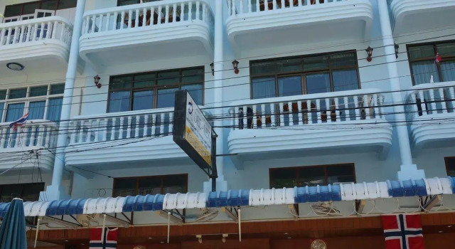 Dee-Lek Guesthouse and Restaurant