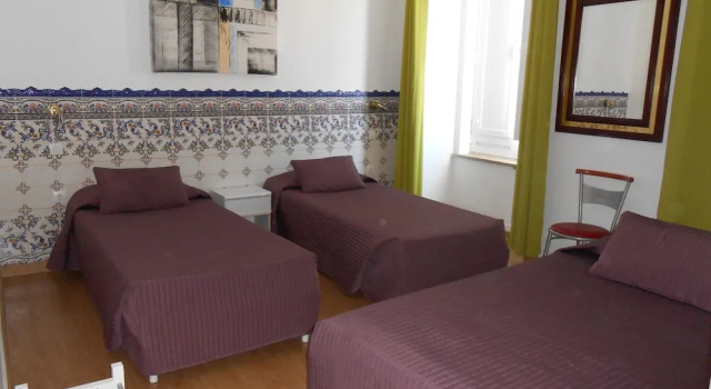 Трёхместный номер Standard Residencial Joao XXI