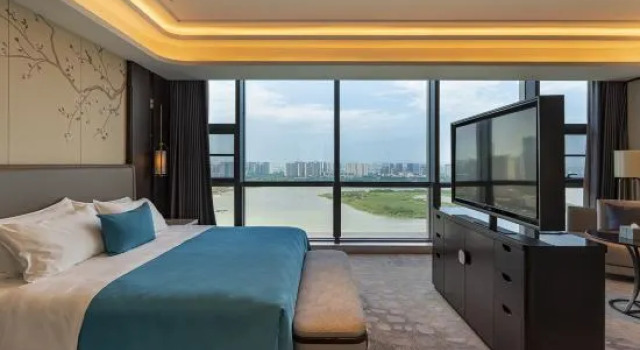Люкс YiXing Rongda International Hotel