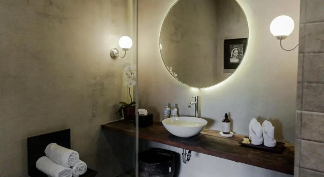 Студия Studio O - Two-Floor Studio, Walk to the Beach