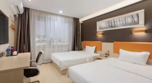Семейный люкс Dalian full stop hotel