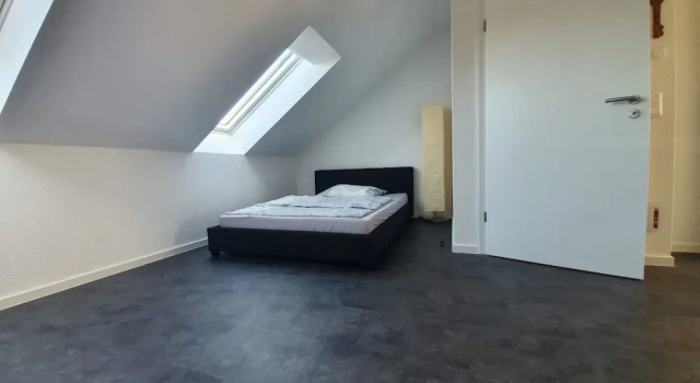 Private Room Rethener Winkel, Забронировать Гостевой дом Латцен Ганновер, рядом с Торговый центр "Лайне Центер Латцен"
