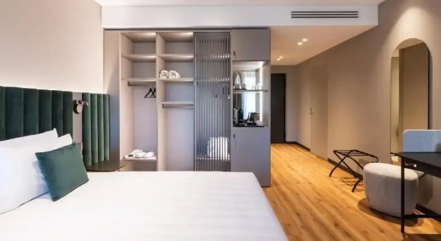 Standard Zimmer Como Hills