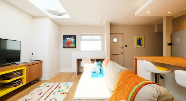 Modern, Newly Furnished Flat for 4 in Peckham