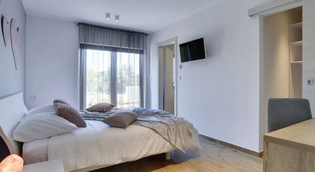 Comfortable, Stylish, Detached Villa With Garden, Private Pool, Near the Beach, Reserva ahora Villa Hoteles en Pula con aparcamiento, Aparcamiento