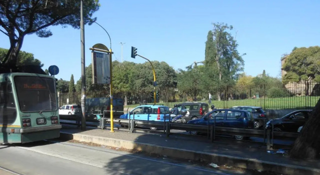Tourist accommodation Viola ai Gordiani, Prenota Hotel Hotel a Lazio con parcheggio, Parcheggio