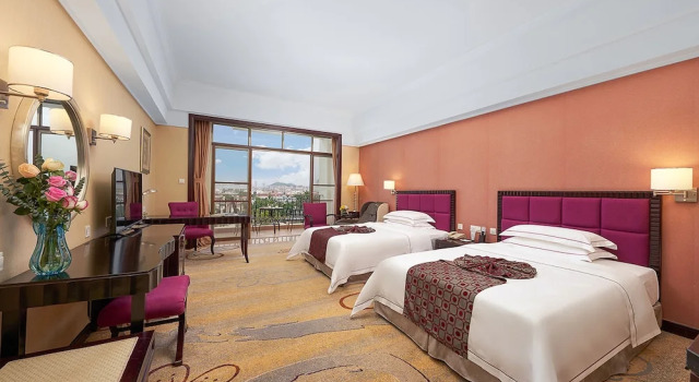 Номер Business Four Points by Sheraton Yangjiang City Center