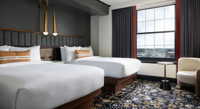 Четырёхместный номер Standard The LaSalle Hotel, Bryan College Station, a Tribute Portfolio Hotel