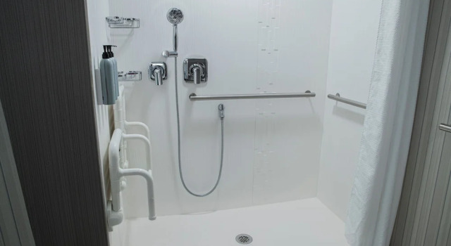 Четырёхместный номер Standard Courtyard by Marriott Greenville Mauldin