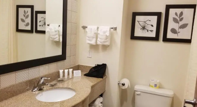 Номер Standard Country Inn & Suites by Radisson, Canton, GA