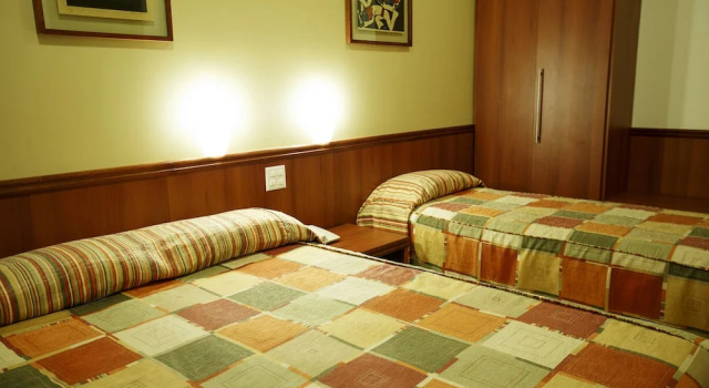 Трёхместный номер Deluxe Eston Hotel - LOCALIZAÇÃO CENTRAL PRIVILEGIADA -PET FRIENDLY
