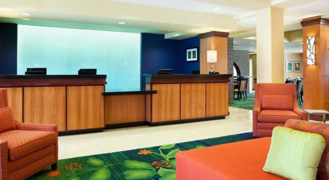 Fairfield Inn & Suites Wichita Downtown, Book Hotel Hoteller i Wichita med morgenmad, nær Intrust Bank ARENA, Morgenmad