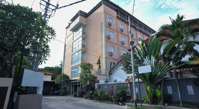 Airy Renon Bajra Sandhi Puputan Dua Denpasar Bali