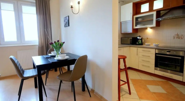 IRS ROYAL APARTMENTS Mlyniec