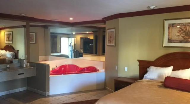 Thunderbird Lodge, Buchen Sie Hotel Riverside Kalifornien