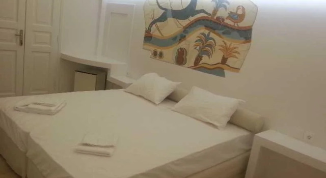 Angels In Fira Hotel, Забронировать Отель Отели Тиры с бассейном, Бассейн