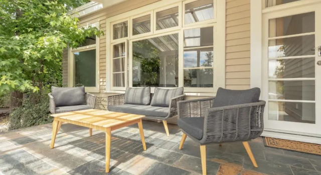 Коттедж с 3 комнатами The Willows Wanaka