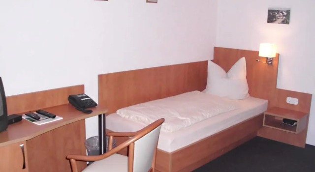 Номер Standard Pension Dreiländereck