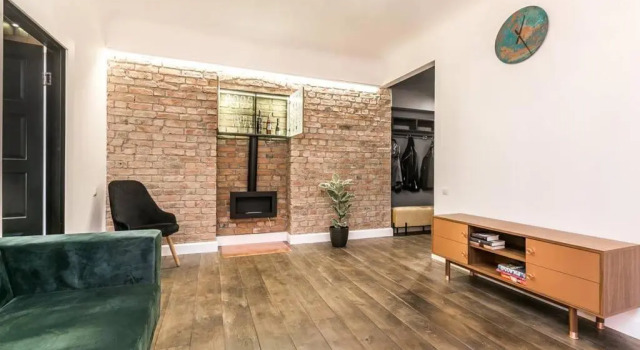 Unique & cleverly designed loft on Pernavas 15A, Забронировать Апартаменты/квартира Видземское предместье Рига, рядом с Торговый центр Домина