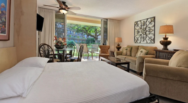 Maui Kaanapali S #b133 Studio Bedroom Condo by RedAwning