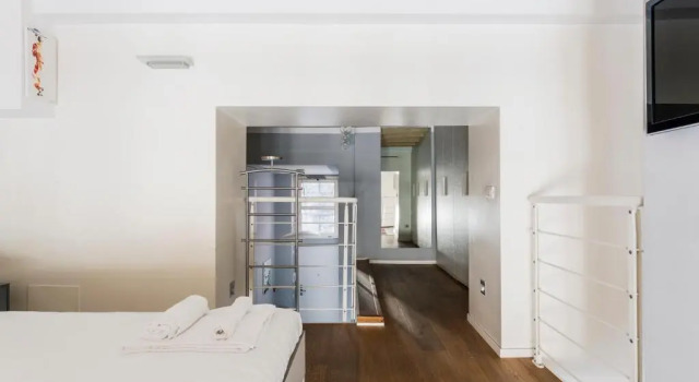 Апартаменты Awesome loft in the city center of Milan