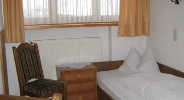 Zur Schönen Aussicht, Varaa Hotelli Hotellit Baijeri pysäköinnillä, Pysäköinti