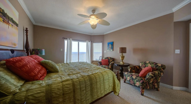 Enormous Corner Unit on White Sands in Orange Beach With Indoor Outdoor Pool, Prenota Hotel Hotel a Alabama con parcheggio, Parcheggio