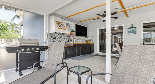 'tropical Landing' Stuart Home w/ Pool + Grill!, Varaa Lomakoti Stuart Hutchinson Island