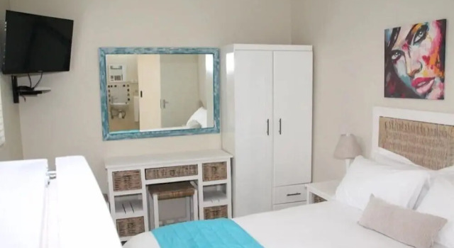 Kayamina Guesthouse, Book Hotel Hoteller i West Rand med pool, Swimmingpool