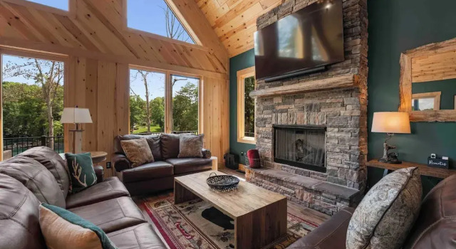 Коттедж Luxe Lakefront Retreat w/ Pool, Hot Tub, Theater & Private Dock Sleeps 20+