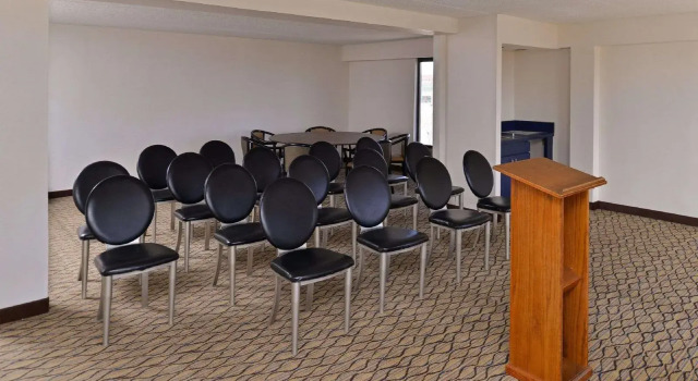 Quality Inn & Suites Matteson