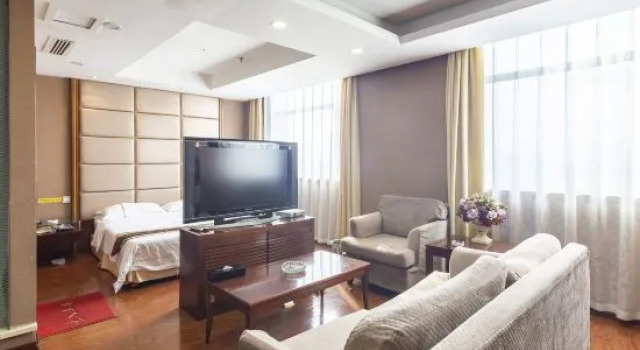 Люкс Business Vansana Plain of Jars Hotel