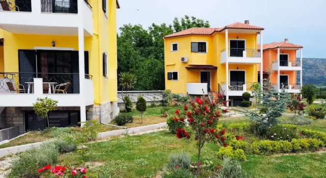 To Kastri, Boek Hotel Thesprotiko Preveza Municipality