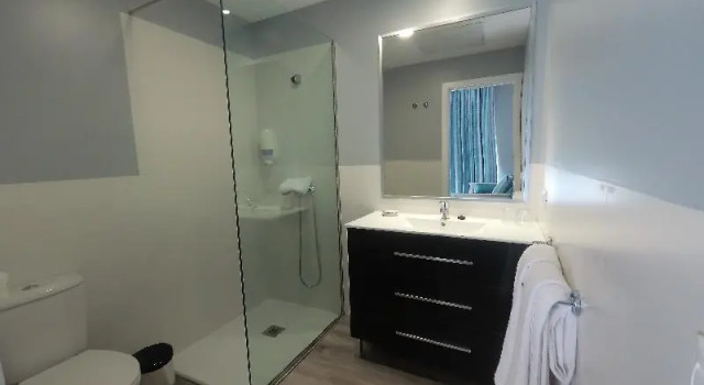 Номер Standard с балконом Apartamentos RF Bambi Adults Only