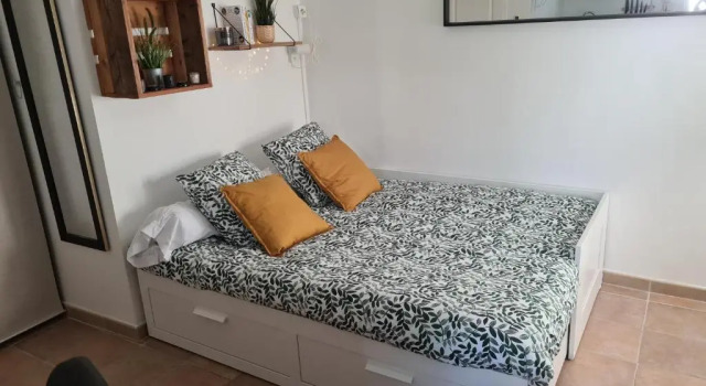 Апартаменты Studio vallon d'Azur à Carqueiranne