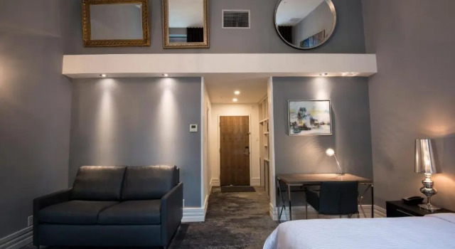 Четырёхместный номер Luxury Hotel Manoir Morgan