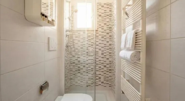 CarmenLeo-Central Accommodation with Patio, Забронировать Отель Отели Полиньяно-а-Маре 3 звезды, 3*
