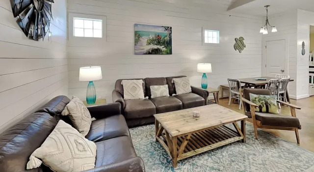 Коттедж Dock Holiday by Silver Sands Vacation Rentals