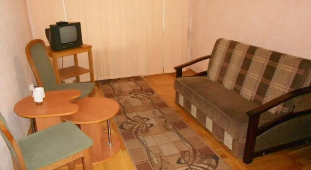 Saturn Hotel, Buchen Sie Hotel Svyatoshynskyj Kiew