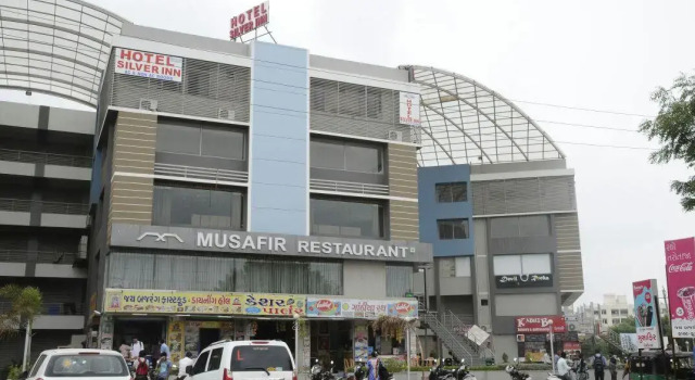 Hotel silver inn, Prenota Hotel Kalol Gujarat