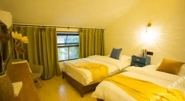 Emei Gongtonghua Inn, Prenota Hotel Hotel a Leshan con parcheggio, Parcheggio