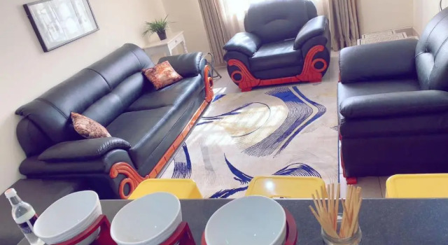 Stay.Plus Zahara Apartment Ngong Road, Забронировать Апартаменты/квартира Отели Найроби Каунти с парковкой, рядом с Торговый центр Yaya Centre, Парковка