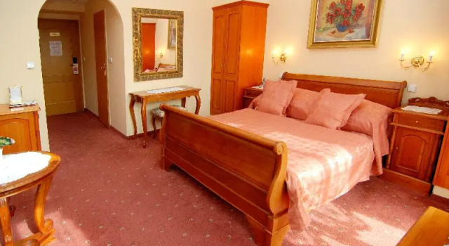 Standardowy pokój Hotel Opera