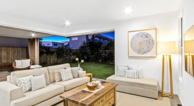 Luxe House- Tweed Coast Holidays ®, Buchen Sie Hotel Casuarina 