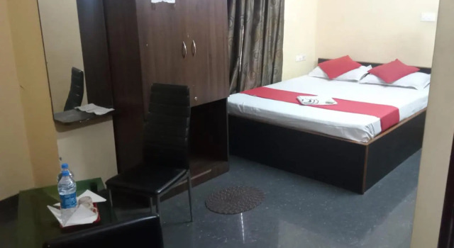 Skyline Lodge, Prenota Hotel Siliguri West Bengal