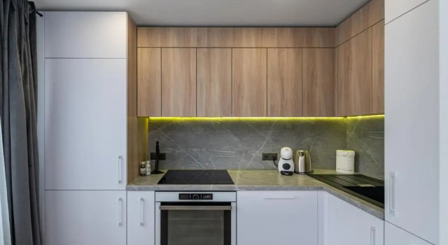 Апартаменты RIVERFRONT 2BD Old Town Apartment by Hostlovers