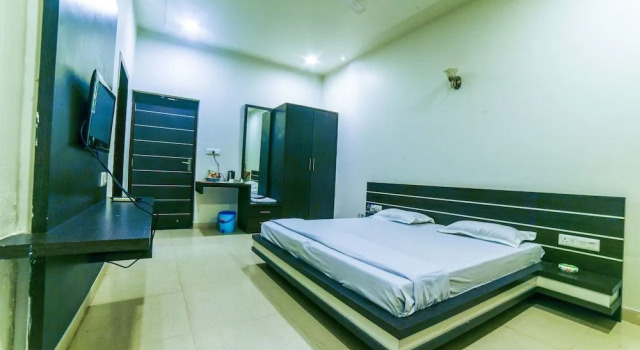 Hotel Teja Garden, Rezerwuj Hotel Hotele w Rajasthan z basenem, Basen