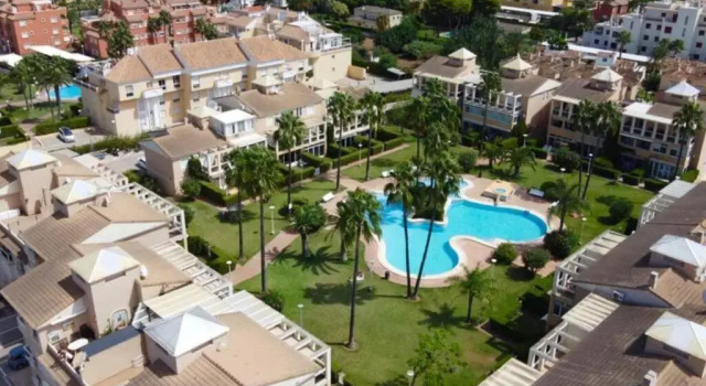 Апартаменты с 2 комнатами Perfect family holiday! Modern penthouse in Dénia only 200 m to the beach!