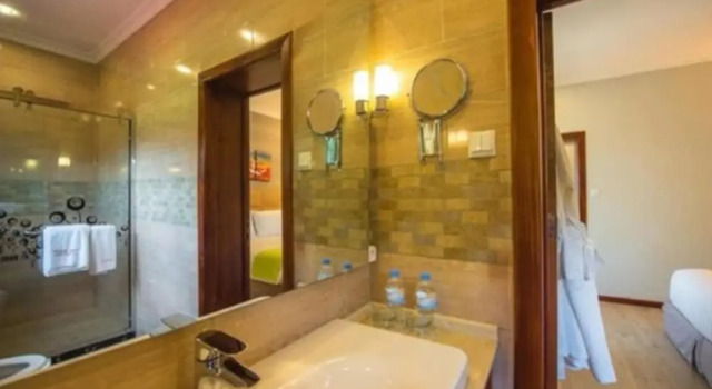 Одноместный полулюкс The Court Boutique Hotel